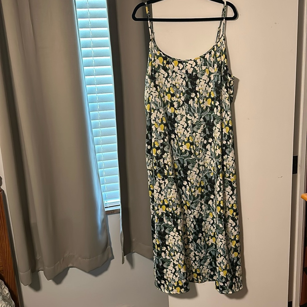 Eloquii green floral print satin dress